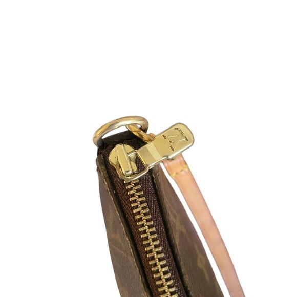 Louis Vuitton Monogram Pochette Accessories Handbag - Picture 14 of 16